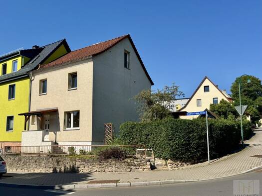 Doppelhaushälfte zum Kauf 195.000 € 3 Zimmer 84,5 m² 416 m² Grundstück Schwarza Rudolstadt 07407