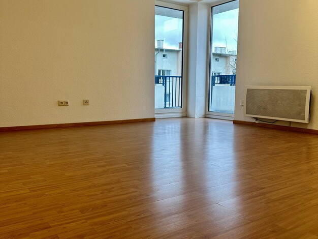 Wohnung zur Miete 1.100 € 2 Zimmer 50 m² 4. Geschoss frei ab 01.06.2026 Jugenheimer Str. 48a Niederrad Frankfurt 60528