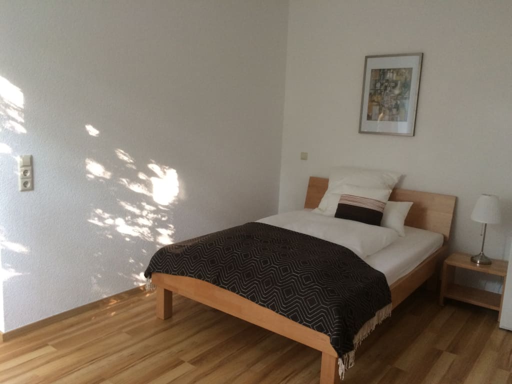 Wohnung zur Miete Wohnen auf Zeit 1.800 € 1 Zimmer 45 m²<br/>Wohnfläche 01.03.2025<br/>Verfügbarkeit Marie-Curie-Straße Rheinau - Hafen Mannheim 68219