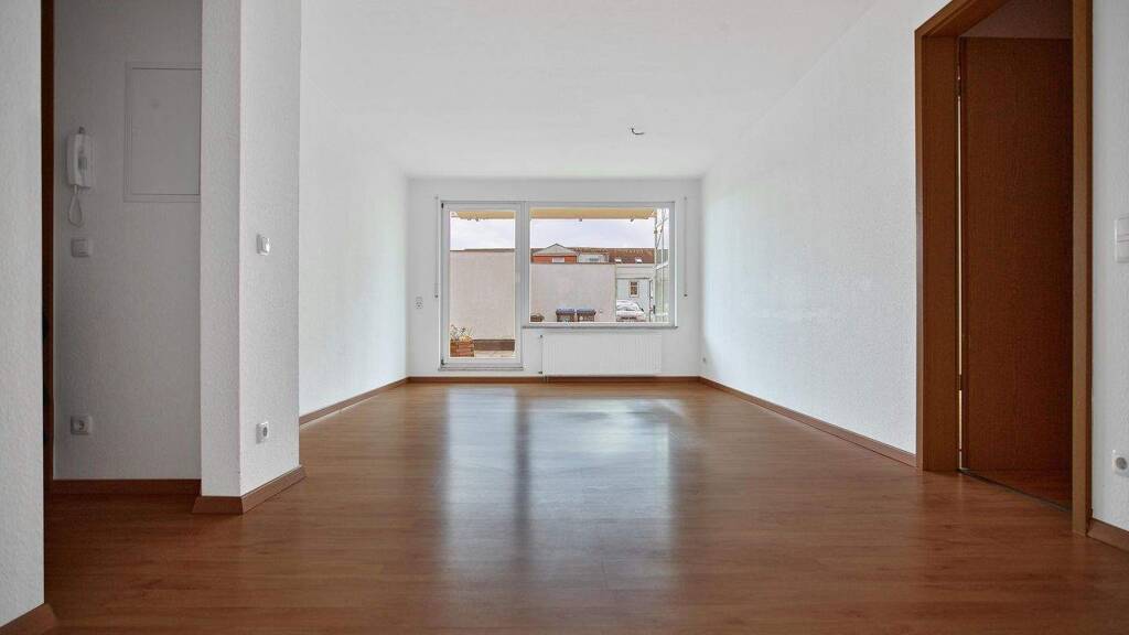 Terrassenwohnung zum Kauf provisionsfrei als Kapitalanlage geeignet 79.000 € 3 Zimmer 74 m² Rosmarinstraße 38 Oschatz 04758