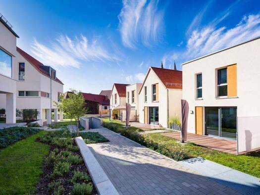 Doppelhaushälfte zur Miete 1.350 € 4 Zimmer 105 m² 200 m² Grundstück frei ab 01.11.2026 Mittelgasse 12 Arnstadt Arnstadt 99310