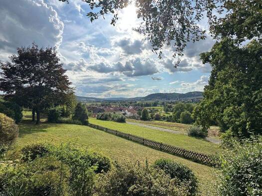 Einfamilienhaus zum Kauf provisionsfrei 349.900 € 9 Zimmer 352,9 m² 1.204 m² Grundstück Kohlhausen Bad Hersfeld-Kohlhausen 36251