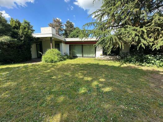 Einfamilienhaus zum Kauf 860.000 € 8 Zimmer 271 m² 1.642 m² Grundstück Düren 52349