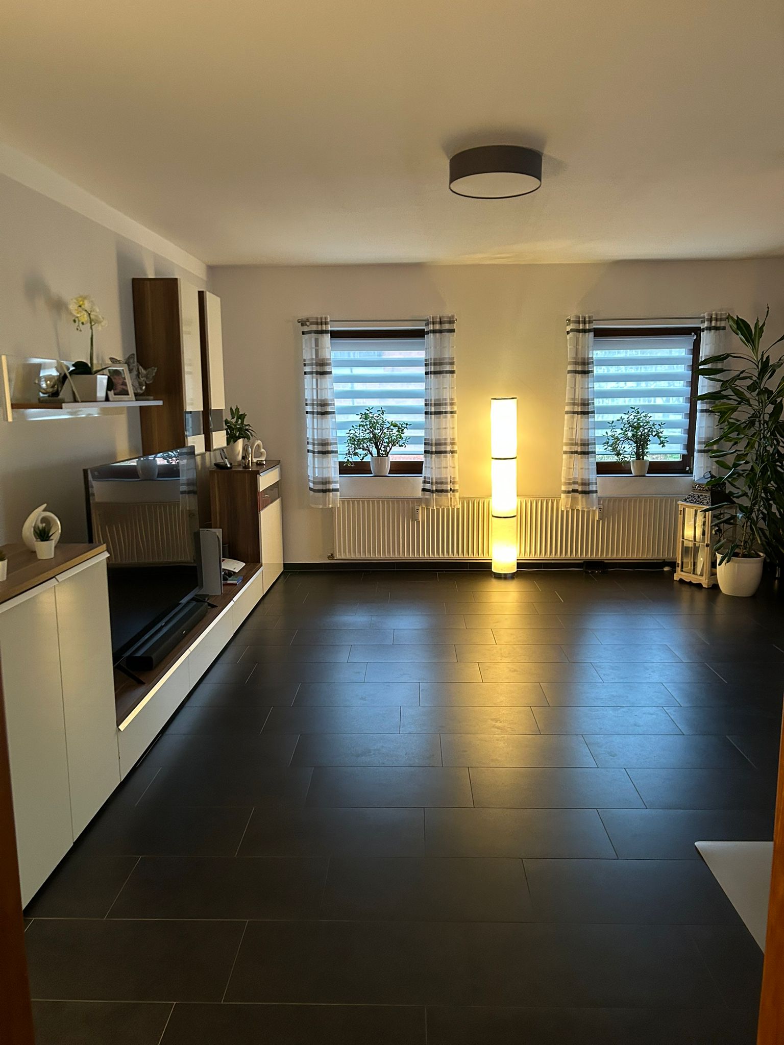 Wohnung zur Miete 1.064 € 4 Zimmer 133 m²<br/>Wohnfläche 2.<br/>Geschoss 01.01.2025<br/>Verfügbarkeit Kirchstraße 20 Bassum Bassum 27211