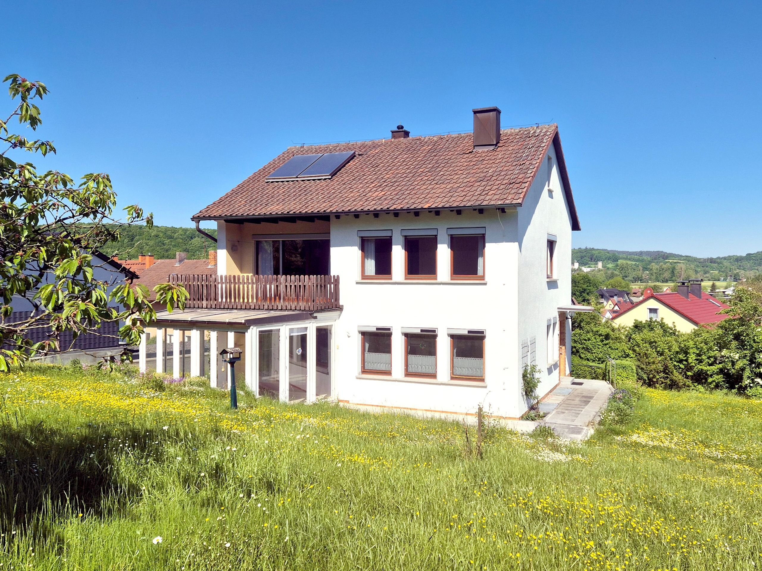 Einfamilienhaus zum Kauf 298.000 € 5 Zimmer 134 m²<br/>Wohnfläche 1.299 m²<br/>Grundstück Niederfüllbach 96489