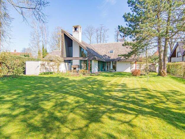 Einfamilienhaus zum Kauf 6 Zimmer 327 m² 2.000 m² Grundstück Altstadt Quakenbrück 49610