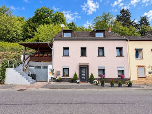 Mehrfamilienhaus zum Kauf 299.000 € 6 Zimmer 165 m² 900 m² Grundstück Niederleuken Saarburg 54439