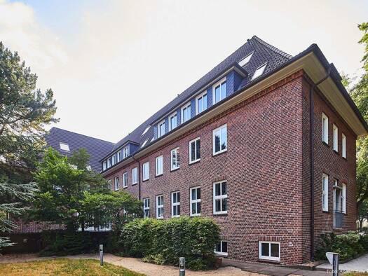 Wohnung zur Miete 705 € 2 Zimmer 78,2 m² 2 Geschosse frei ab 01.03.2026 Innenstadt Neumünster 24534