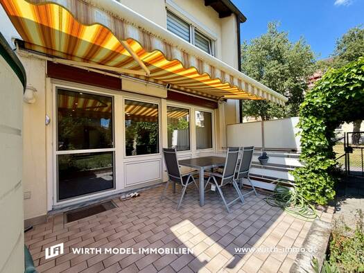 Reihenendhaus zum Kauf 329.000 € 5 Zimmer 120 m² 237 m² Grundstück Bergl Schweinfurt 97424