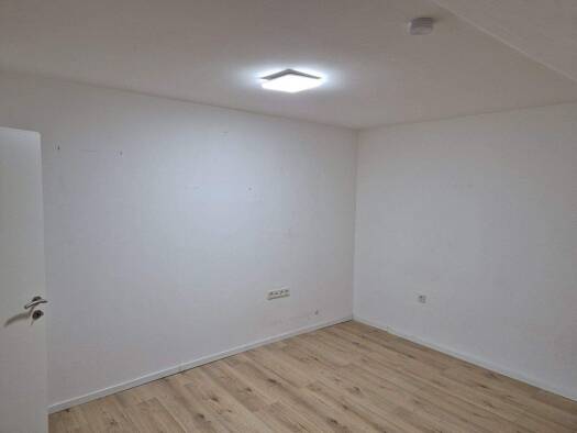 Wohnung zur Miete 515 € 1,5 Zimmer 1. Geschoss Stadtmitte Völklingen 66333