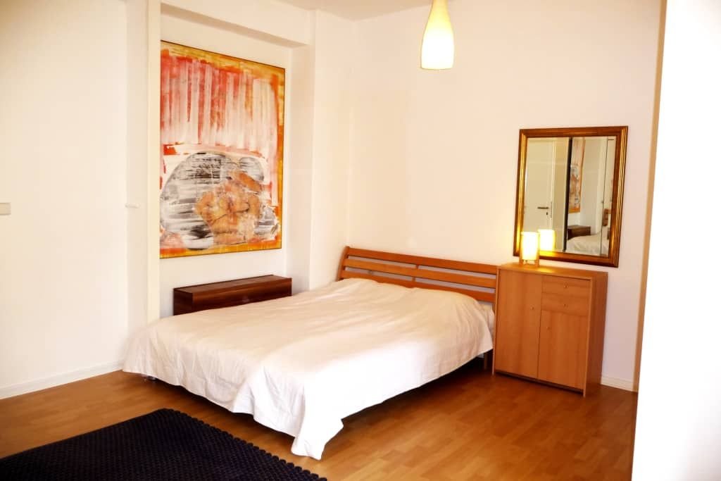 Wohnung zur Miete Wohnen auf Zeit 1.550 € 2 Zimmer 65 m²<br/>Wohnfläche 03.04.2025<br/>Verfügbarkeit Halenseestr.7 Grunewald Berlin 10711