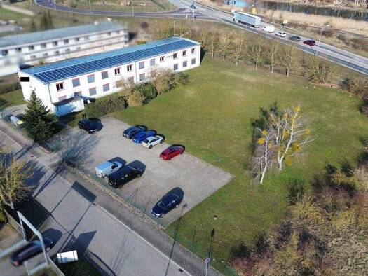 Bürogebäude zum Kauf als Kapitalanlage geeignet 890.000 € 28 Zimmer 1.017 m² 10.781 m² Grundstück Schönebeck 39218