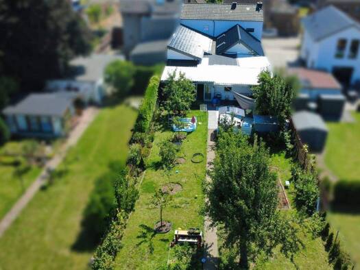 Einfamilienhaus zum Kauf 369.000 € 5 Zimmer 187,2 m² 755 m² Grundstück Rommelsheim Nörvenich 52388