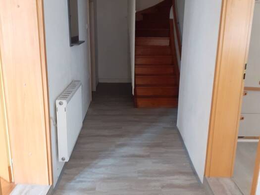 Wohnung zur Miete 630 € 3 Zimmer 90 m² Geschoss -1/2 frei ab sofort Dinkelsbühl Dinkelsbühl 91550
