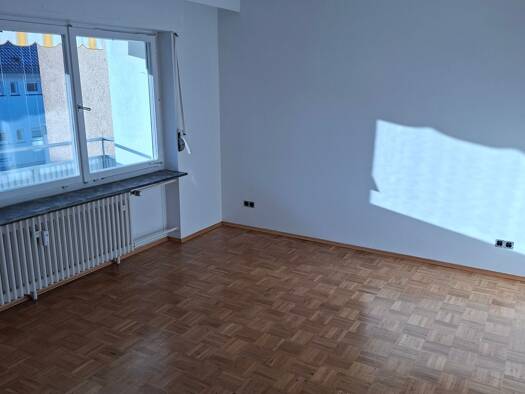 Wohnung zur Miete 1.200 € 3,5 Zimmer 110 m² Geschoss EG/3 frei ab sofort Berghausen Pfinztal 76327