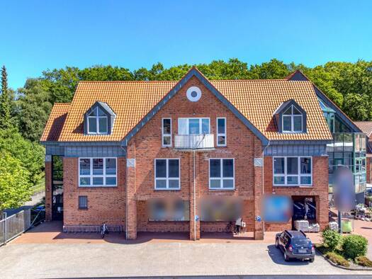 Praxis zum Kauf 349.900 € 7 Zimmer 253 m² Bürofläche Hage 26524