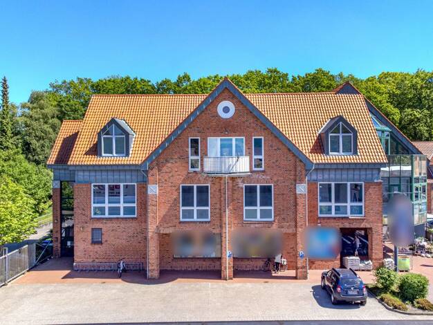 Praxis zum Kauf 349.900 € 7 Zimmer 253 m² Bürofläche Hage 26524