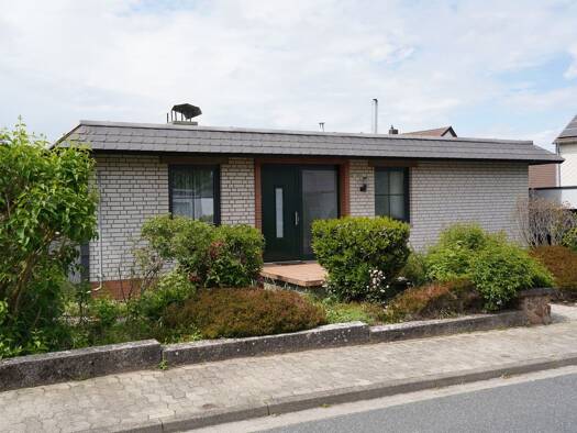 Bungalow zum Kauf 225.000 € 3 Zimmer 102 m² 598 m² Grundstück Heyersum Nordstemmen 31171