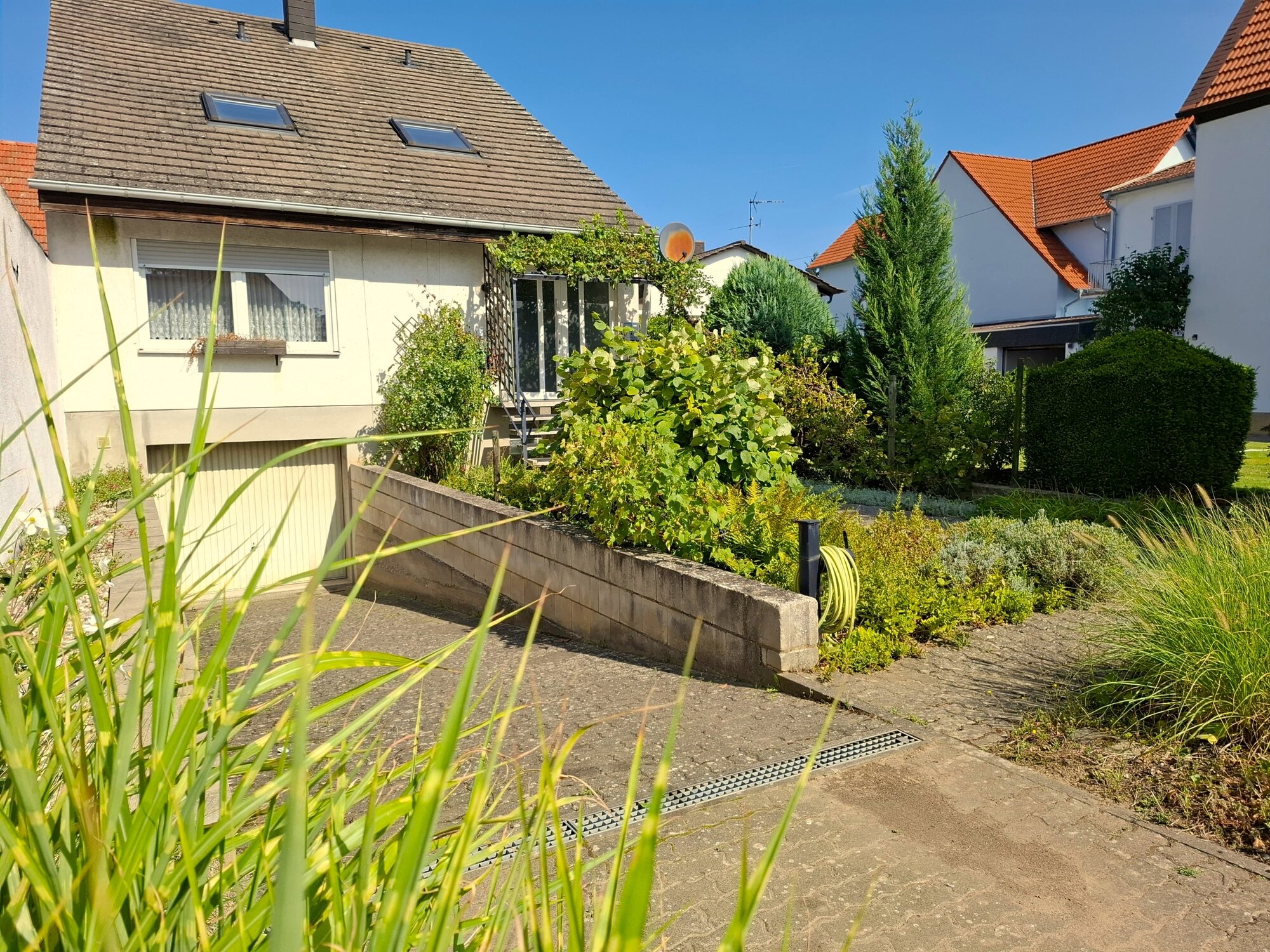 Einfamilienhaus zum Kauf 429.000 € 7 Zimmer 161 m²<br/>Wohnfläche 838 m²<br/>Grundstück Hochdorf Hochdorf-Assenheim 67126