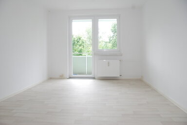 Wohnung zur Miete 450 € 3 Zimmer 75,2 m² 6. Geschoss frei ab 01.03.2025 Stollberger Str. 39 Kapellenberg 812 Chemnitz 09119