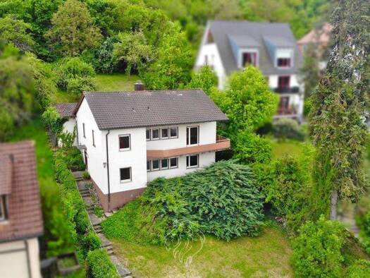 Einfamilienhaus zum Kauf 399.000 € 6 Zimmer 165 m² 990 m² Grundstück Höchberg 97204