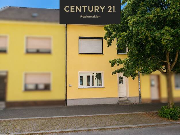 Reihenmittelhaus zum Kauf 95.000 € 3 Zimmer 92 m² 110 m² Grundstück frei ab sofort Aken Aken (Elbe) 06385