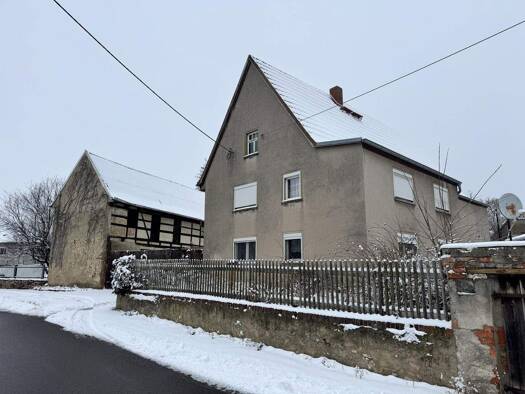 Haus zum Kauf 79.000 € 8 Zimmer 190 m² 4.670 m² Grundstück Kleinpelsen Leisnig 04703