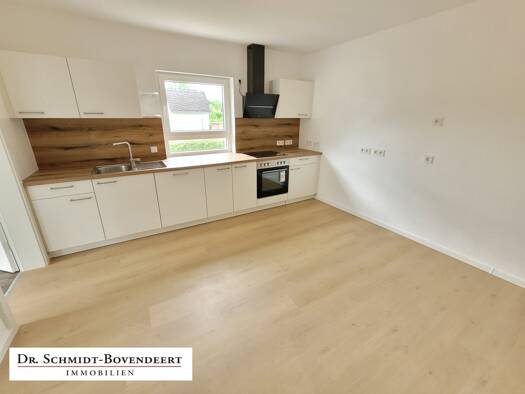 Einfamilienhaus zur Miete 1.000 € 4 Zimmer 130 m² 990 m² Grundstück Kaden 56459