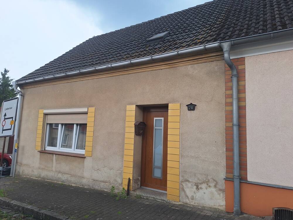 Einfamilienhaus zum Kauf 69.800 € 3 Zimmer 65 m²<br/>Wohnfläche 141 m²<br/>Grundstück Stadt Friedland Friedland 15848