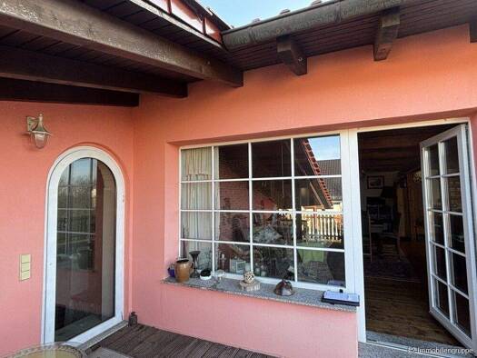 Haus zum Kauf 647.000 € 6 Zimmer 291,8 m² 1.920 m² Grundstück Schönborn Dresden 01465