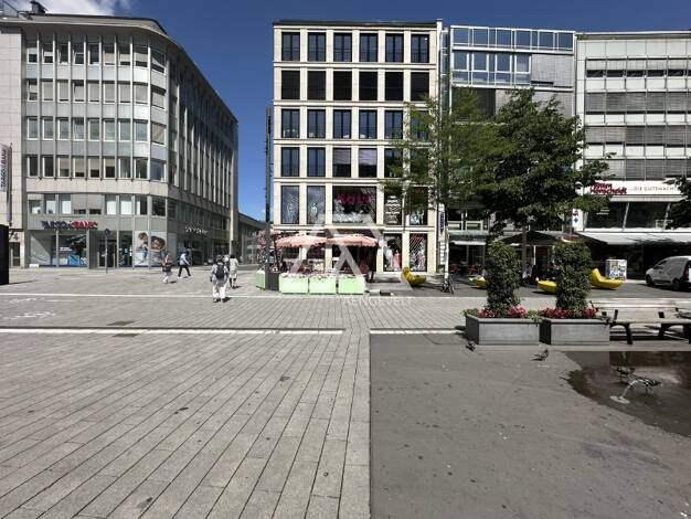 Laden zur Miete 75 € 260 m² Verkaufsfläche Stadtmitte Stadtbezirk 1 40212