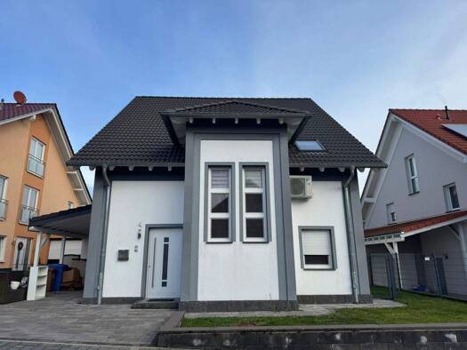 Einfamilienhaus zur Miete 3.200 € 5 Zimmer 205 m² 475 m² Grundstück Ramstein Ramstein-Miesenbach / Miesenbach 66877