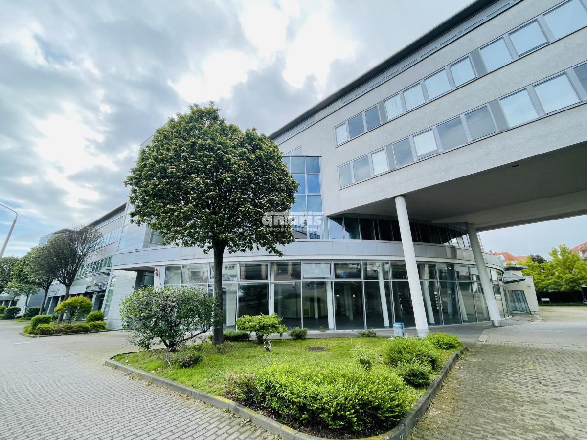 Bürofläche zur Miete provisionsfrei 9,50 € 1.373 m²<br/>Bürofläche ab 566 m²<br/>Teilbarkeit Krämpfervorstadt Erfurt 99085