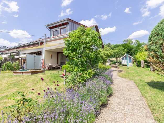 Reihenendhaus zum Kauf 469.000 € 4 Zimmer 150 m² 500 m² Grundstück Zavelstein Bad Teinach-Zavelstein 75385