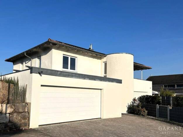 Einfamilienhaus zum Kauf 1.670.000 € 6 Zimmer 296 m² 617 m² Grundstück Großingersheim Ingersheim 74379