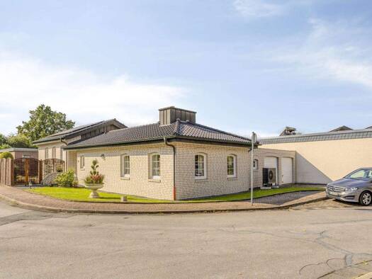 Einfamilienhaus zum Kauf 799.000 € 7 Zimmer 167,2 m² 653 m² Grundstück Holsterhausen Dorsten 46284