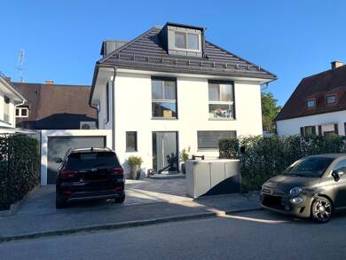 Einfamilienhaus zur Miete 5.300 € 7 Zimmer 187,3 m² 303 m² Grundstück frei ab 01.10.2025 München 81739