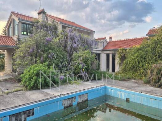 Haus zum Kauf 610.000 € 5 Zimmer 380 m² Trilj