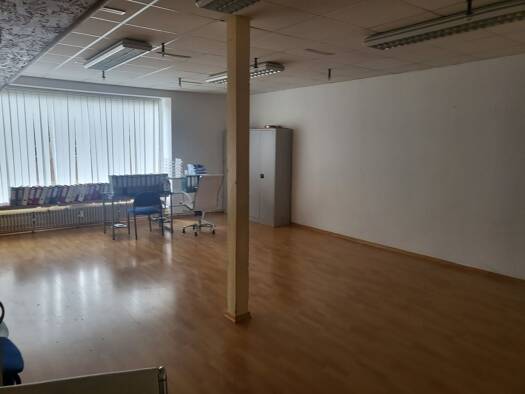 Bürofläche zur Miete provisionsfrei 650 € 8 Zimmer 200 m² Bürofläche Himbergen Himbergen 29584