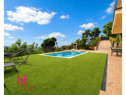 Chalet zum Kauf 490.000 € 6 Zimmer 190 m² 758 m² Grundstück Sant Cebrià de Vallalta 08396