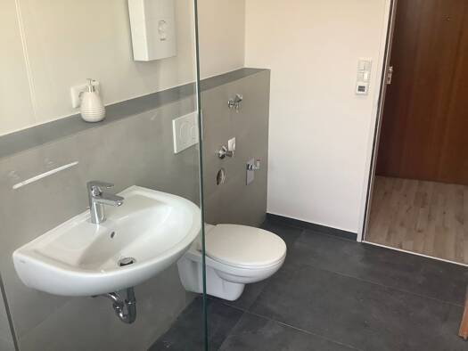 Maisonette zur Miete 760 € 1 Zimmer 60 m² Geschoss 2/3 frei ab sofort Neuröthenbach Südwestliche Außenstadt 90449