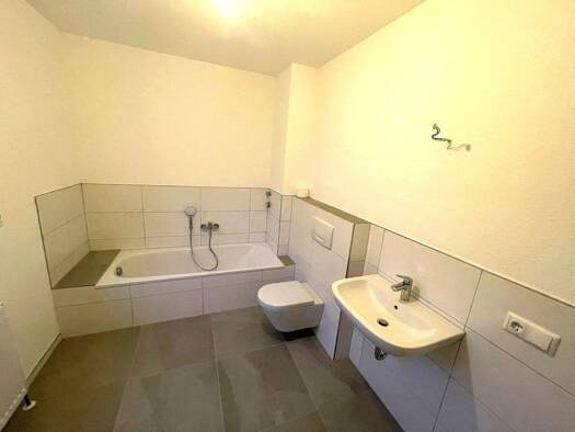 Wohnung zur Miete 587 € 2 Zimmer 69 m² frei ab 01.03.2026 Erbes-Büdesheim 55234