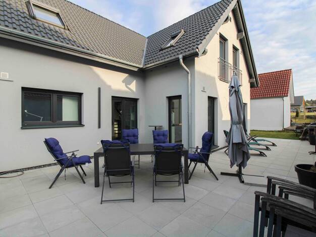 Einfamilienhaus zum Kauf - Erstbezug 699.000 € 7 Zimmer 183,6 m² 769,3 m² Grundstück Dächingen Ehingen (Donau) 89584