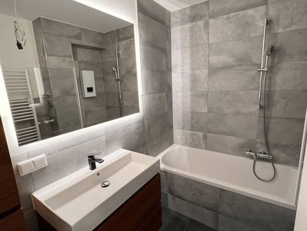 Wohnung zur Miete 1.000 € 3 Zimmer 77 m² 4. Geschoss frei ab 01.09.2026 Mettmann 40822