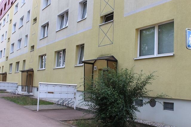 Wohnung zum Kauf 44.000 € 56,6 m²<br/>Wohnfläche 1.<br/>Geschoss Roßlau 223 Dessau-Roßlau 06862