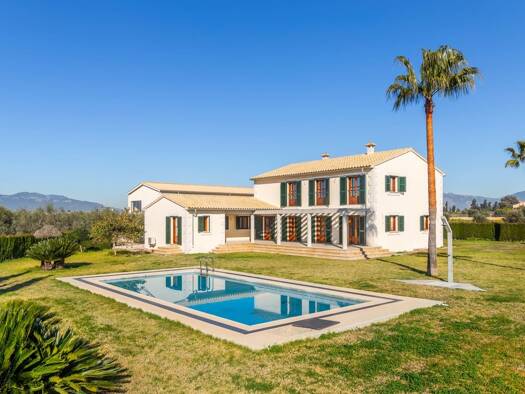 Einfamilienhaus zum Kauf provisionsfrei 2.035.000 € 7 Zimmer 319 m² 15.300 m² Grundstück Palma 07198