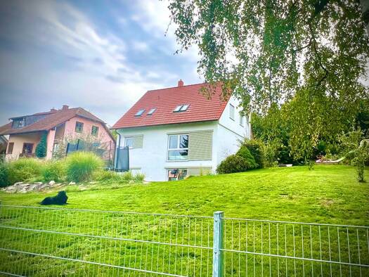 Einfamilienhaus zur Miete 1.450 € 5 Zimmer 135 m² 1.000 m² Grundstück frei ab 01.08.2026 Großvoggenhof Burgthann 90559