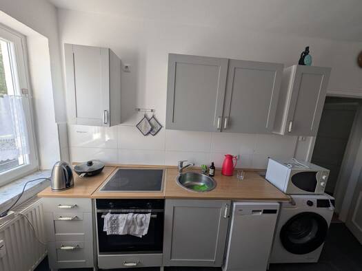 Wohnung zur Miete 395 € 3 Zimmer 65 m² Geschoss 1/4 frei ab 01.11.2026 Mitte Bremerhaven 27568