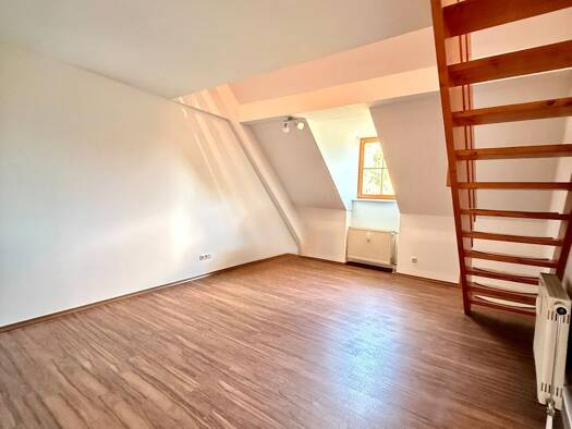 Wohnung zur Miete 1.400 € 3,5 Zimmer 95 m² 4. Geschoss frei ab sofort Max-Josefs-Platz 12 a Innenstadt Rosenheim 83022