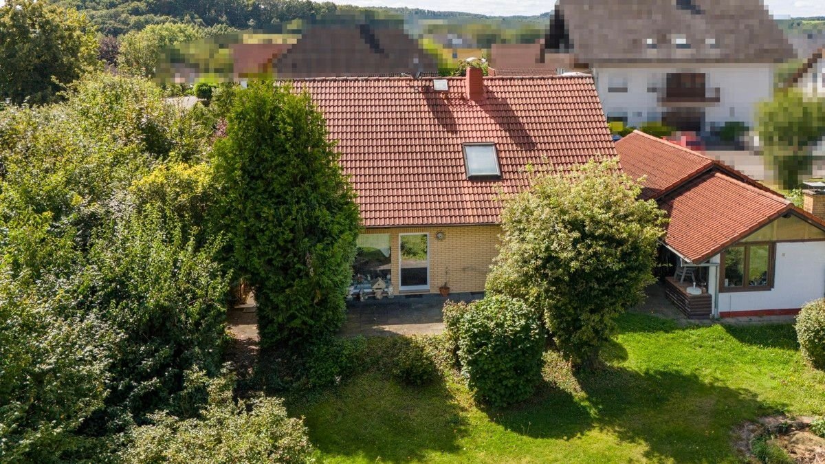 Einfamilienhaus zum Kauf 289.000 € 7 Zimmer 131 m²<br/>Wohnfläche 844 m²<br/>Grundstück Wolfenacker Niederbreitbach-Wolfenacker 56589